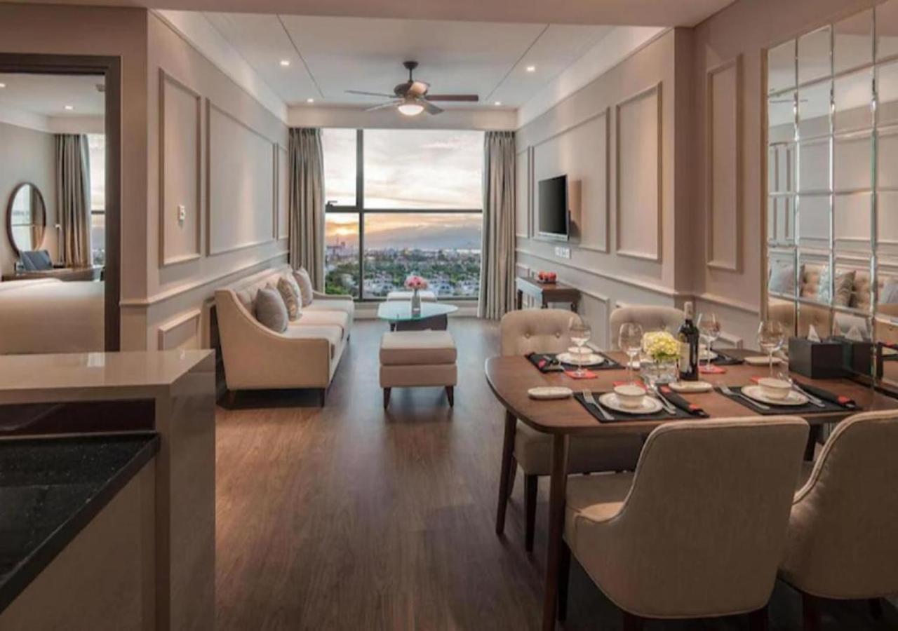 Sunrise Luxury Apartment With Ocean View Дананг Екстериор снимка