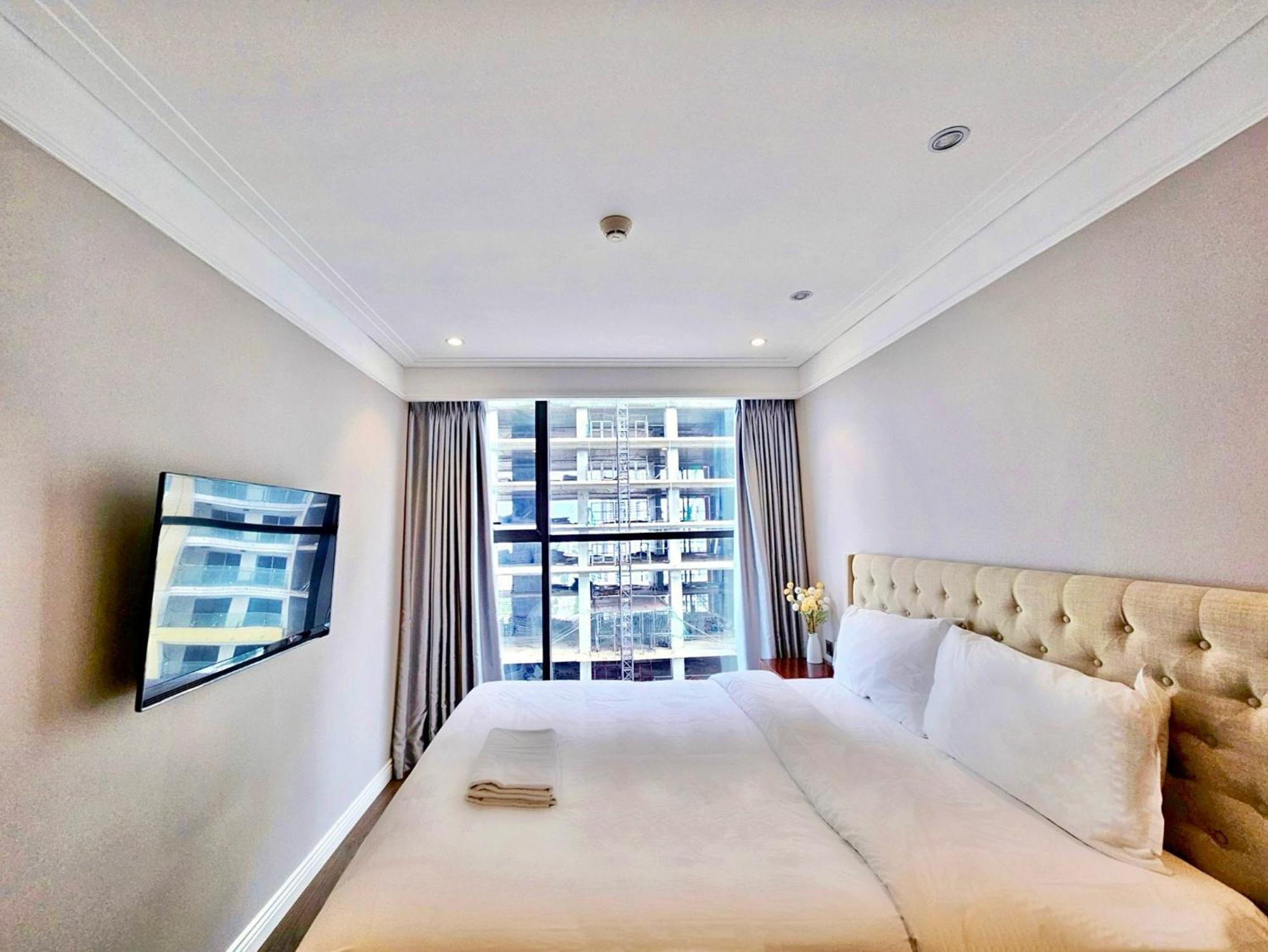 Sunrise Luxury Apartment With Ocean View Дананг Екстериор снимка